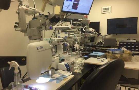 Installation laser
